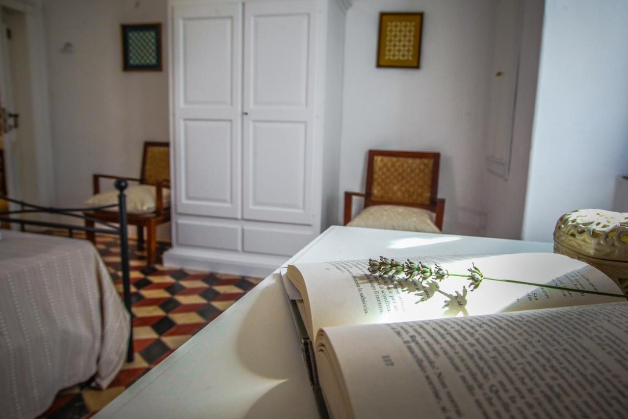 Casina Fumarola Guest House Ostuni Ngoại thất bức ảnh